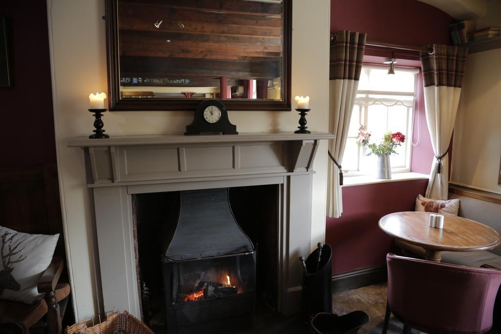 Hanmer Arms Bagian luar foto